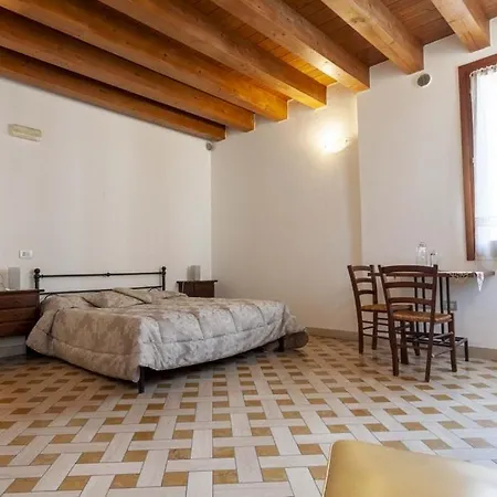 Cà Marcello 4*