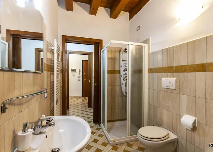 Guest house Ca Marcello 4*