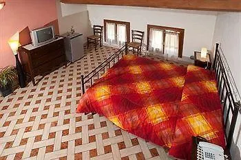 Ca Marcello Монселиче